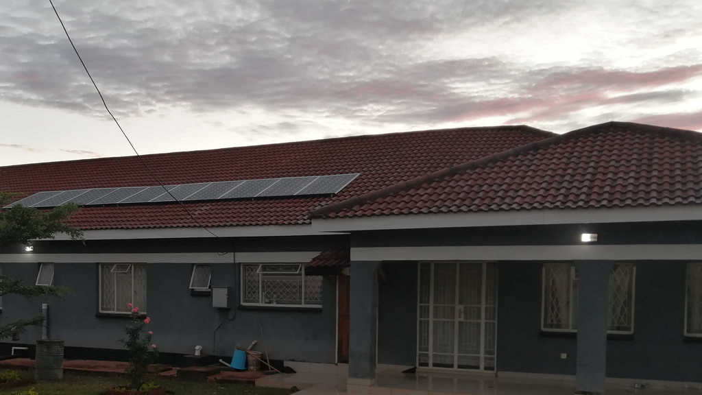 3300W_Solar_PV-Array_installed_Honde_Valley_ Zimbabwe